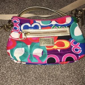 Adorable Coach crossbody bag